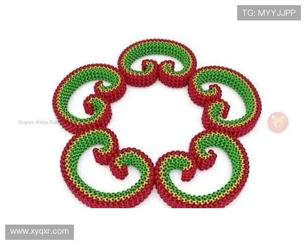 德甲球队队旗设计分析：色彩与图案的足球美学