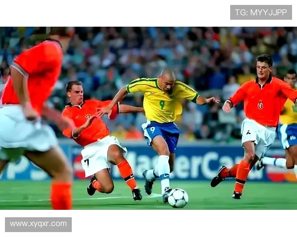 98年世界杯经典对决与传奇瞬间全景回顾激情与荣耀交织篇章纪实 98年世界杯经典对决与传奇瞬间全景回顾激情与荣耀交织篇章纪实